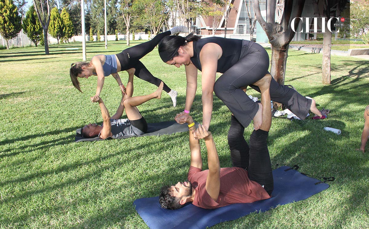 Yoga en pareja