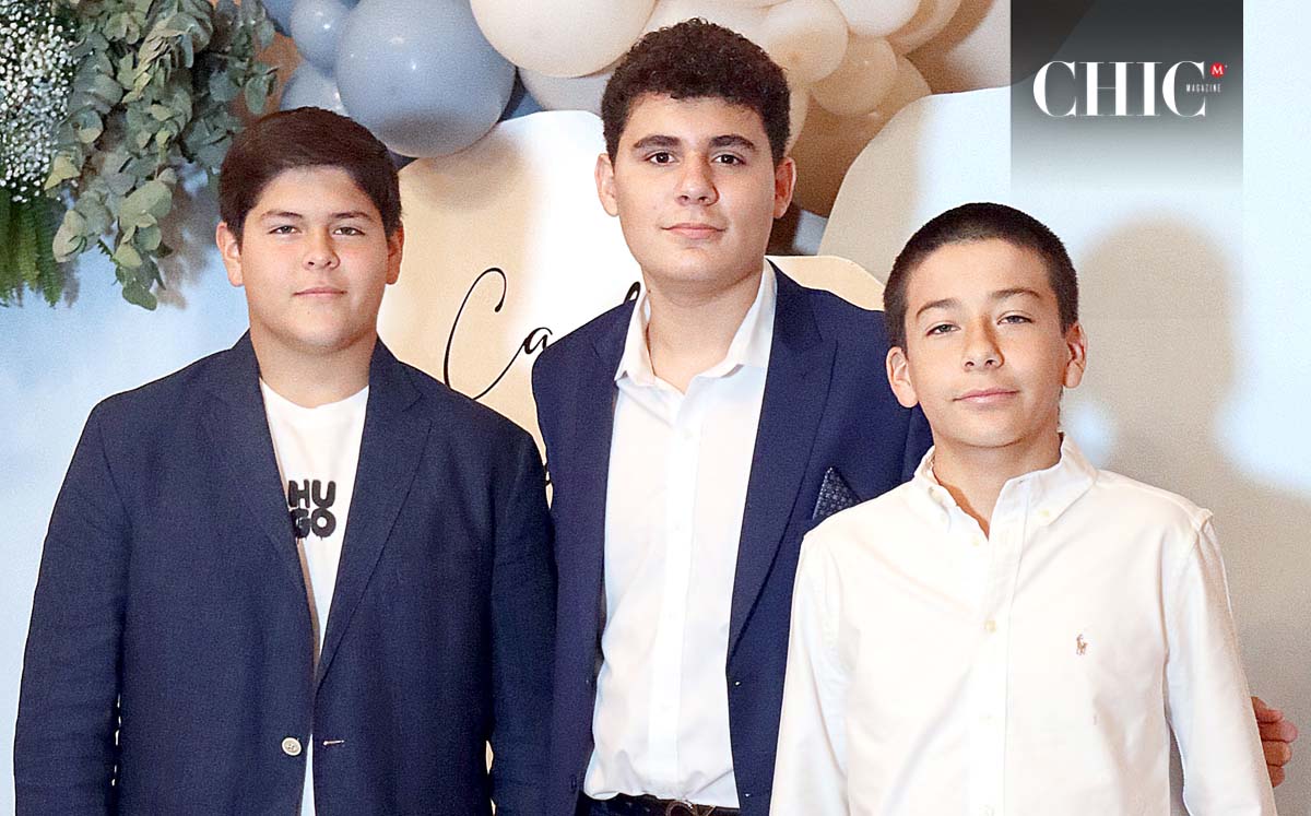 SEBASTIÁN BERLAGE, RODRIGO BARBOSA Y NICOLÁS BERLAGE llegaron con sus mejores outfits al festejo