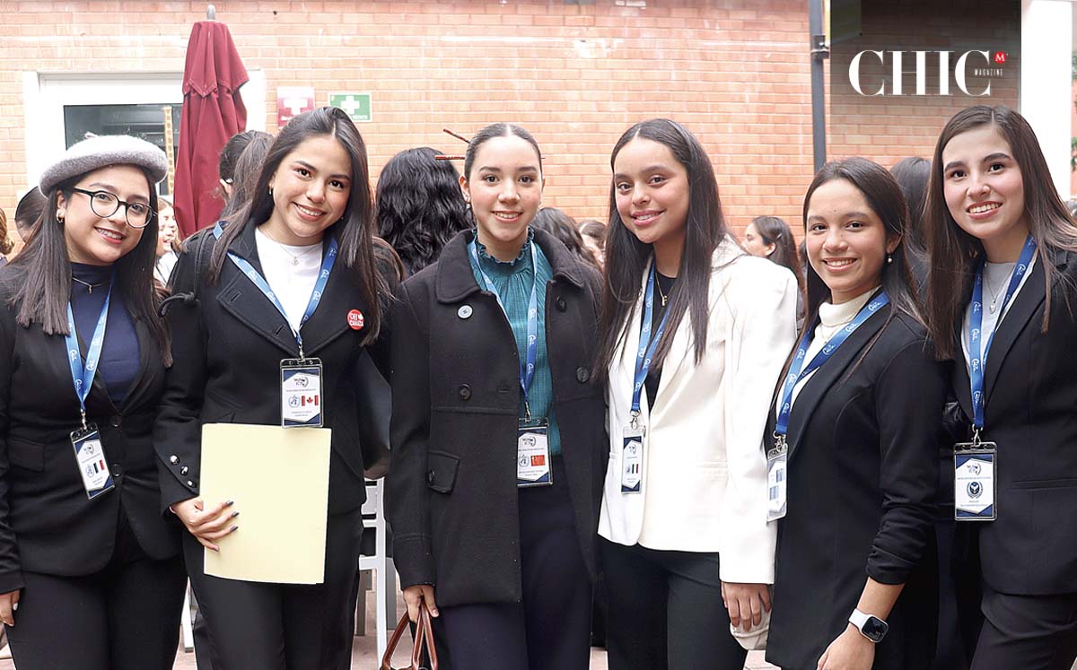 TANIA BECERRA, ISABELA RIVERA, VALERIA PADILLA, FATIMA MENDEZ, LAURA LEE Y ANA CAMILA RODRÍGUEZ nos regalaron sus mejores sonrisas