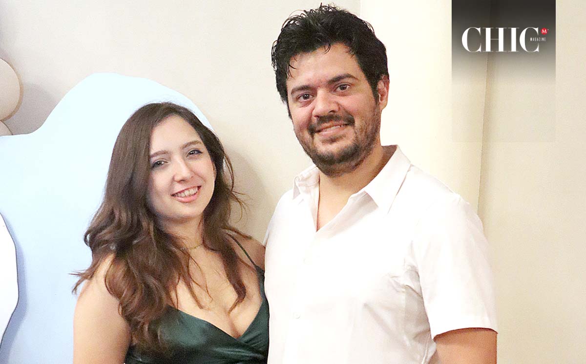 VERÓNICA CARRETO Y RAÚL BARBOSA fueron recibidos por refrescantes drinks de mixología a cargo de Shake Bar