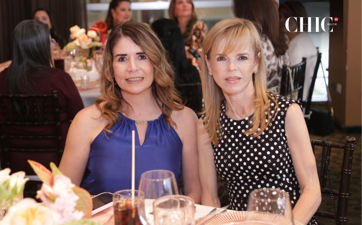 Elvia Tapia de Rodríguez y Sonia Pérez de Abramo / Fotos: Roberto Alvarado