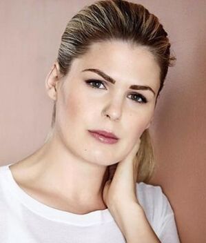 Descubre aquí ¿Quién es la influencer que inspiró "Vinagre de manzana"?(Instagram/Netflix)