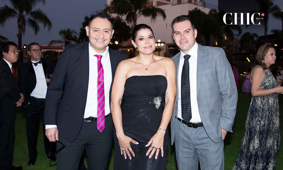 Rodrigo Robles, Deisy Martínez e Ignacio Solís