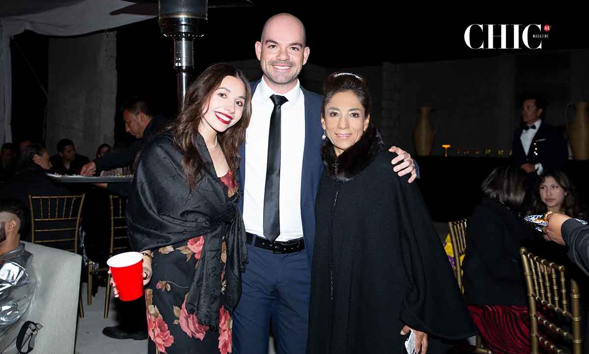 Susana Carvantes, Joaquín Sierra y Karen Alarcón