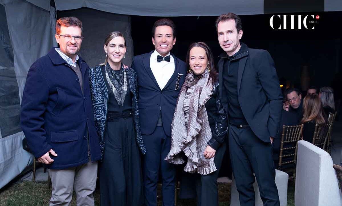 Moncho Menéndez, Fernanda Casale, Agustín Carvantes, Gabriela Soto y Juan José Casas