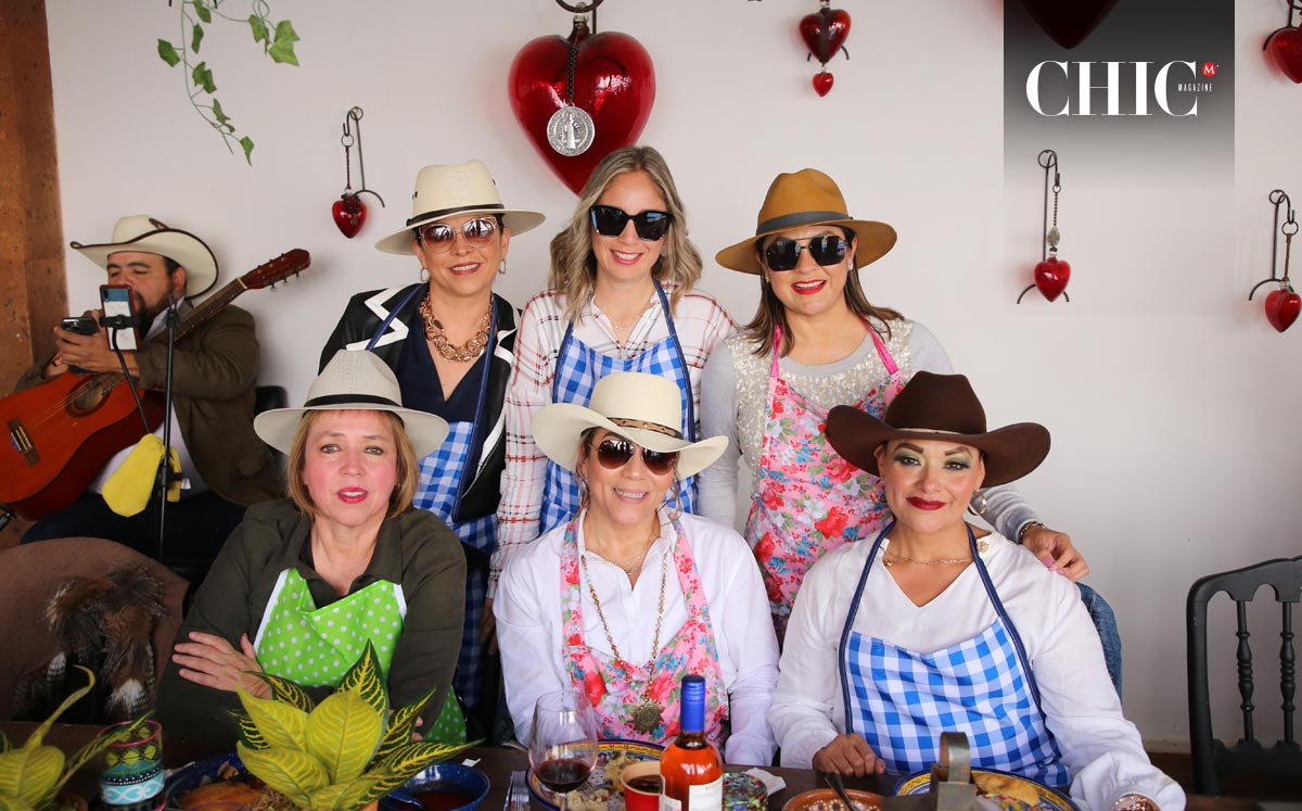 Alicia, Graciela, Maribel, Martha Silvia, Alma y Marcela