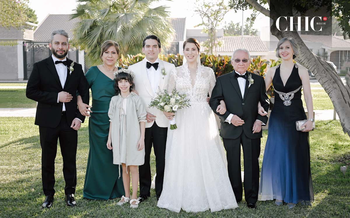 Familia del novio. Alan, Leticia, Emilio, Ana Cristina, Enrique, Carmen y Olivia