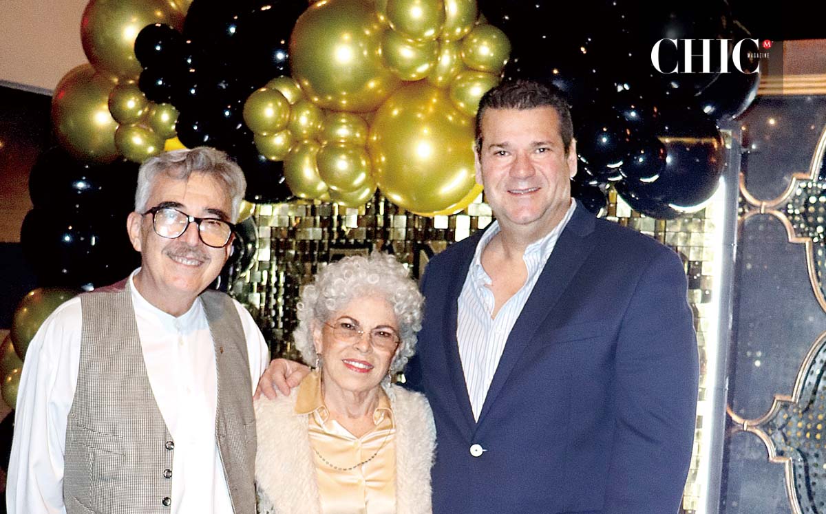 JAVIER ÁLVAREZ, ANA LAURA DE ÁLVAREZ Y EDUARDO INGUANZO disfrutaron de un delicioso menú de cinco tiempos