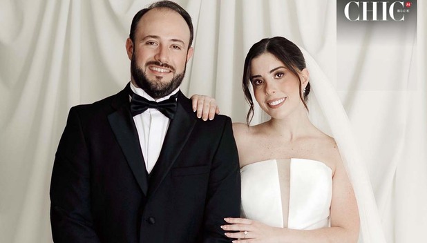 RAFAEL BENÍTEZ Y NORA MARTÍNEZ sellaron su amor con emotivas palabras y miradas llenas de felicidad