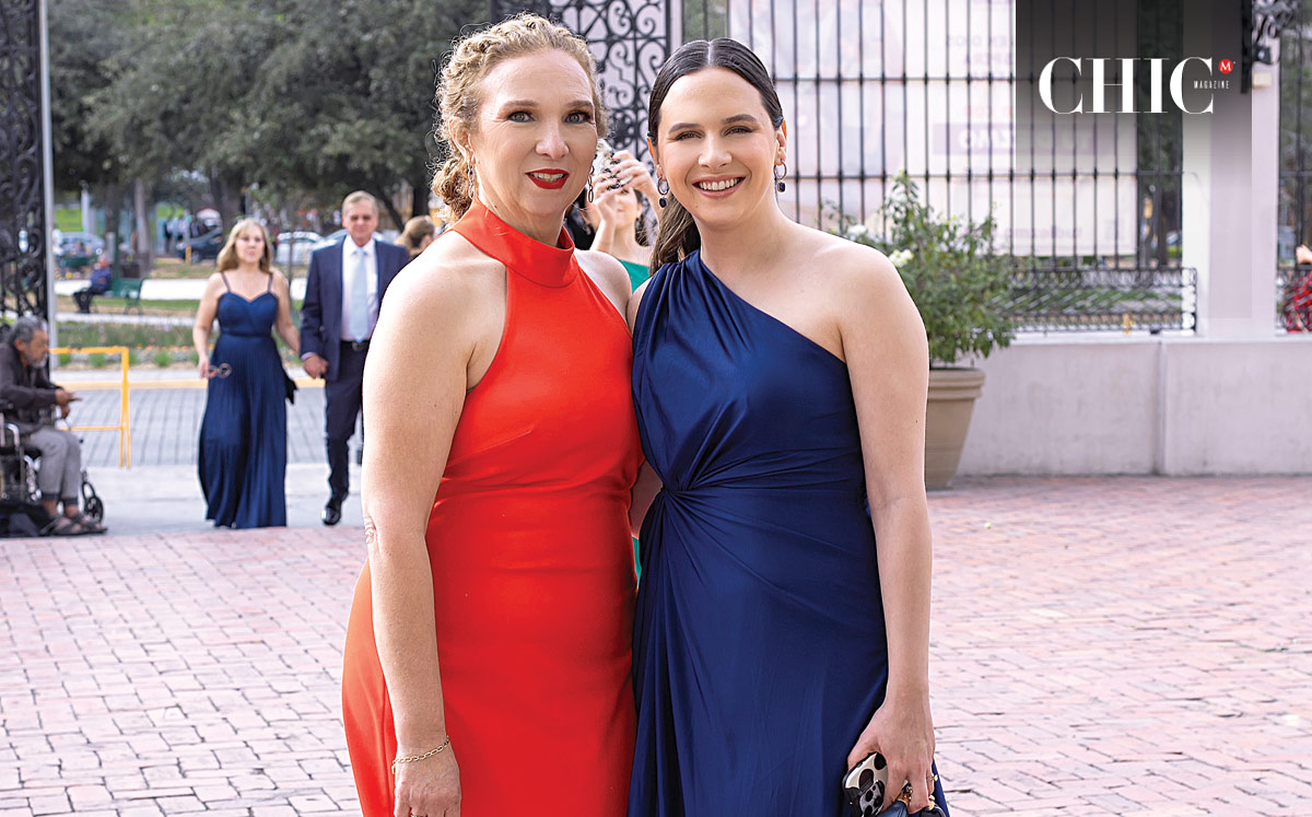 Bertha Cervantes de Mattenberger y Frida Mattenberger