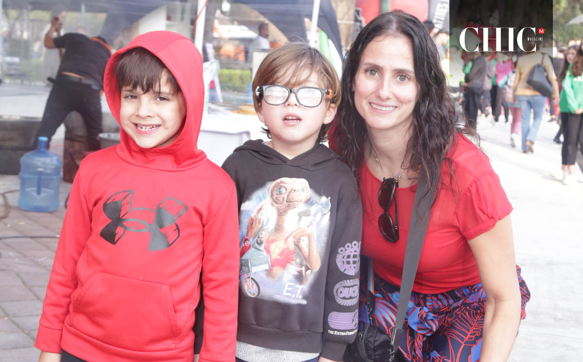 Diego Carmona, Alex Urquidi y Susana González