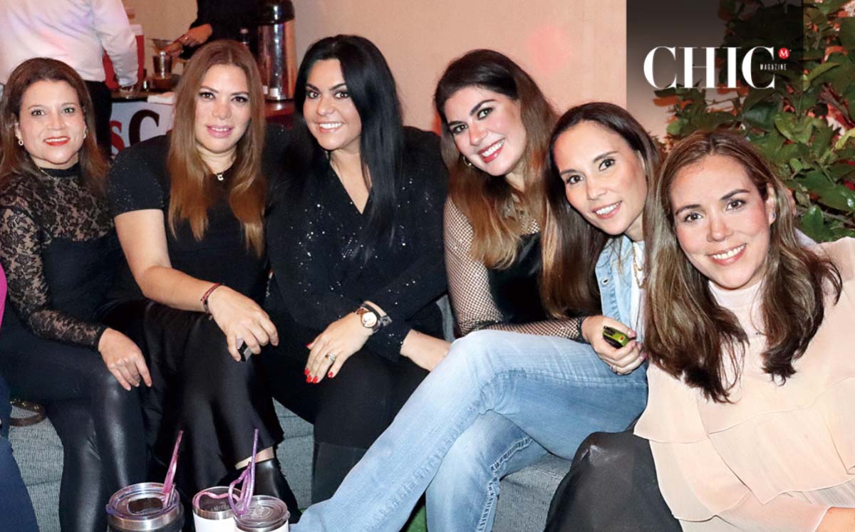 ADRIANA GARCÍA, GEORGIA VÁZQUEZ, HERMINIA DE SHAHIN, CARO DE MACOUET, MARTHA GONZÁLEZ Y CARLA DIEZ nos regalaron susZ mejores sonrisas