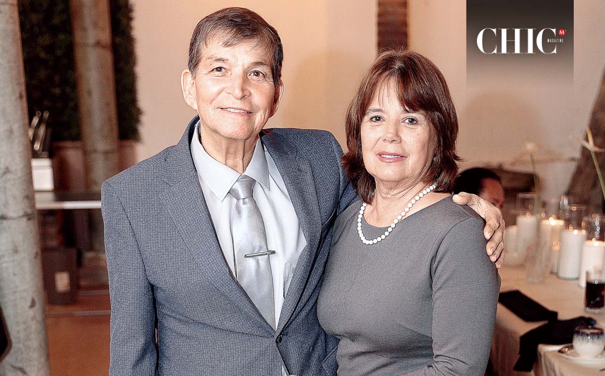 ENRIQUE ARAGON Y MARITE DE ARAGON felices por la unión de Balbina y Jorge Nahim