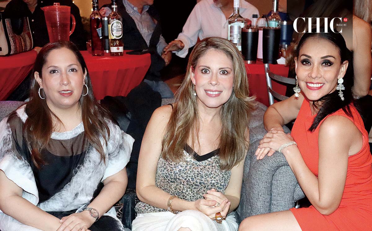 LAURA DEL POZO, BLANCA ZAMORA, GLORIA ALFARO llegaron puntuales a la celebración