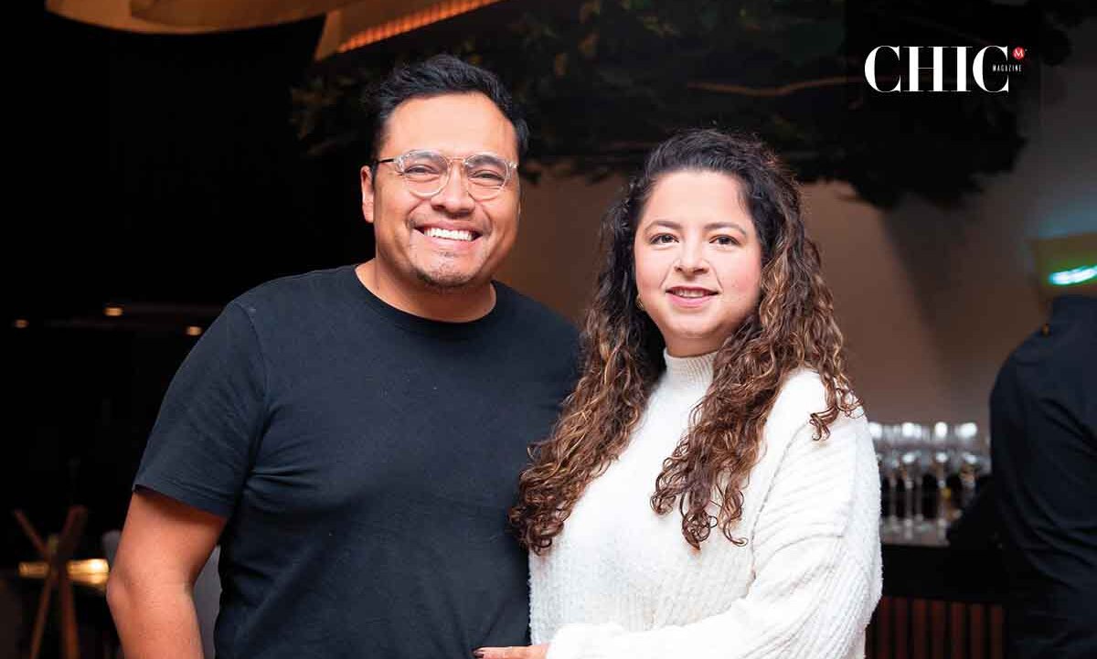 Jonny Contreras y Caro Reyes