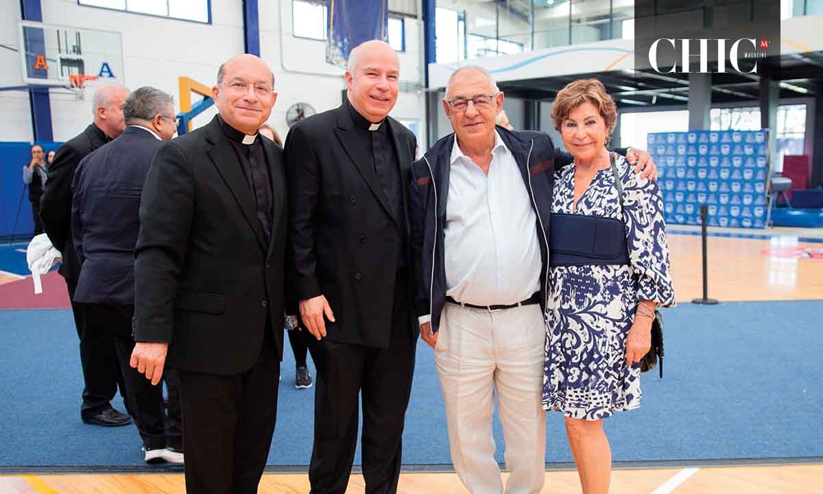 Padre Octavio Ventura, Padre Carlos Macías, Agustín Ortiz y Lourdes Galeazzi
