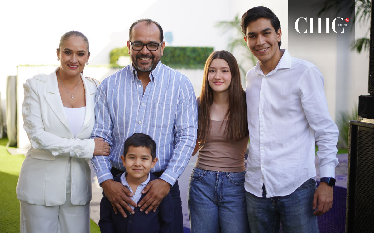Kenia, Omar, Regina, Joshua y Emiliano
