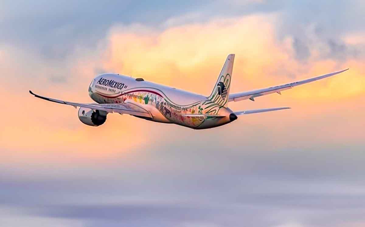 Se considera que un vuelo es puntual cuando llega dentro de los 15 minutos posteriores a la hora programada (Foto: Instagram Aeroméxico)