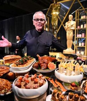 Así es la ostentosa cena de los Oscar (Instagram)