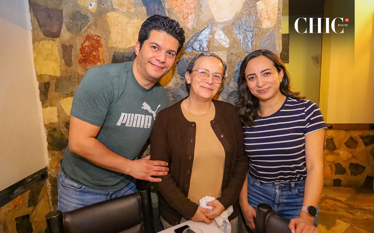 Pedro Carbajal, Lupita Leguizamo y Alma Carbajal (Edgar Segura)