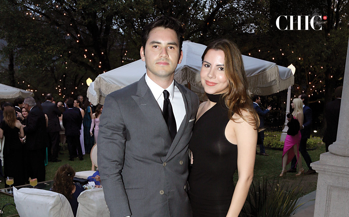 Alfonso Meza y Gabriela Ramírez