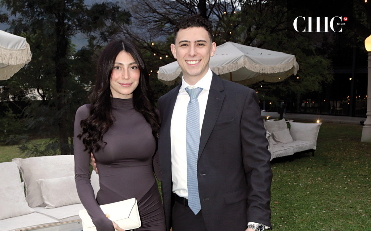 Andrea Meza y René Martínez