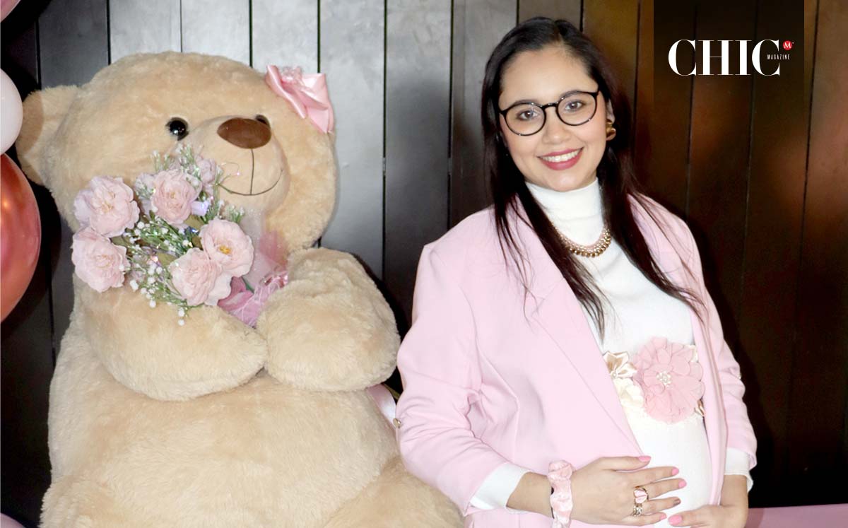 JESSICA MARTÍNEZ paso muy lindos momentos con sus invitadas celebrando su baby shower