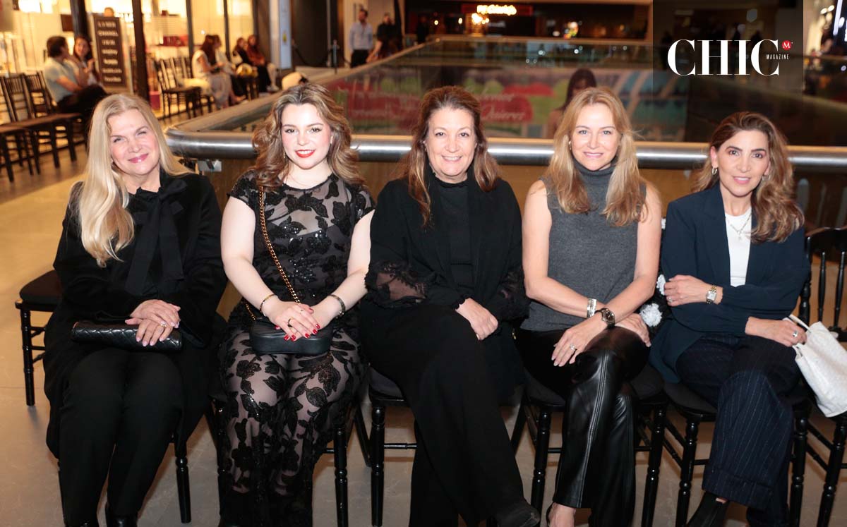 Maru Celada, Balbina Vargas, Lydia Pérez, Ana Cristina Celada y Ludy Gonzalez