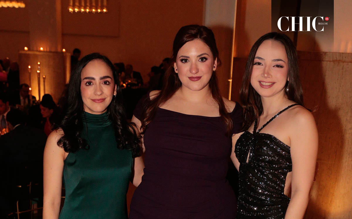 Regina de la Garza, Ana Paula Ruiz y Julia Llaguno