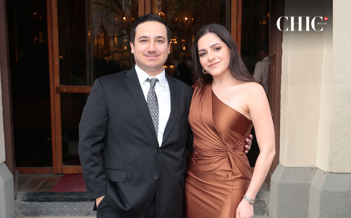 Roberto Garza y Valeria Villarreal