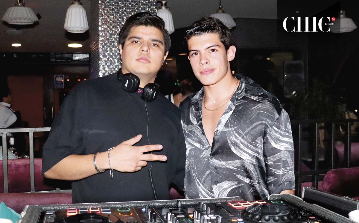 FRANK NAVA Y NILSON GARCÍA fueron los DJ's que prendieron la noche