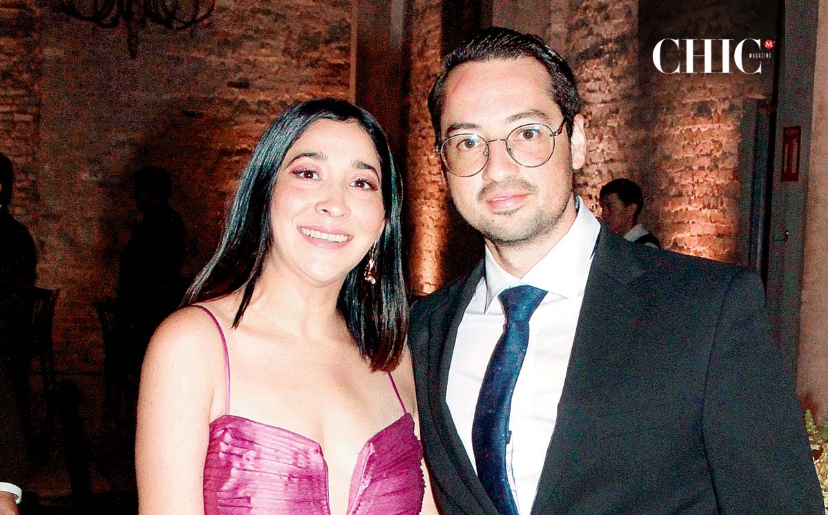 PAOLA BERRIDI Y JOSÉ DIEGO DEUTSCH disfrutaron de la gran decoración
