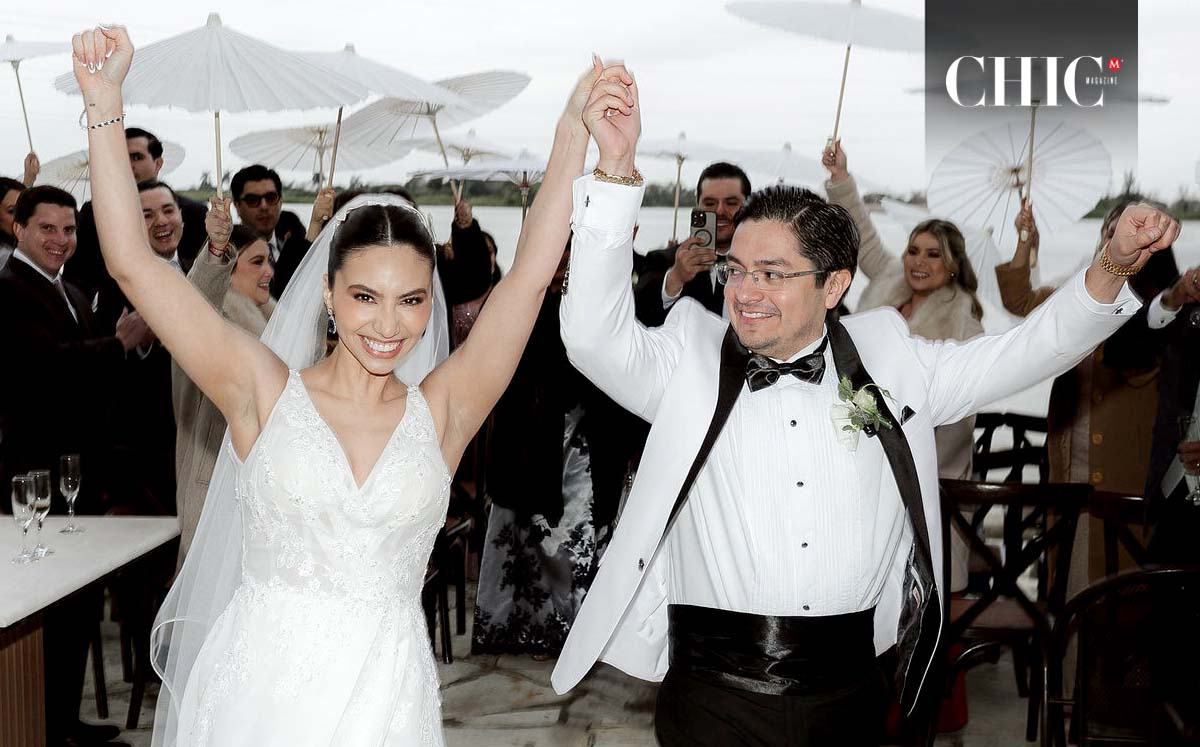 RUBÉN VALENCIA y ARANTZA MEDINA felices en el día de su boda