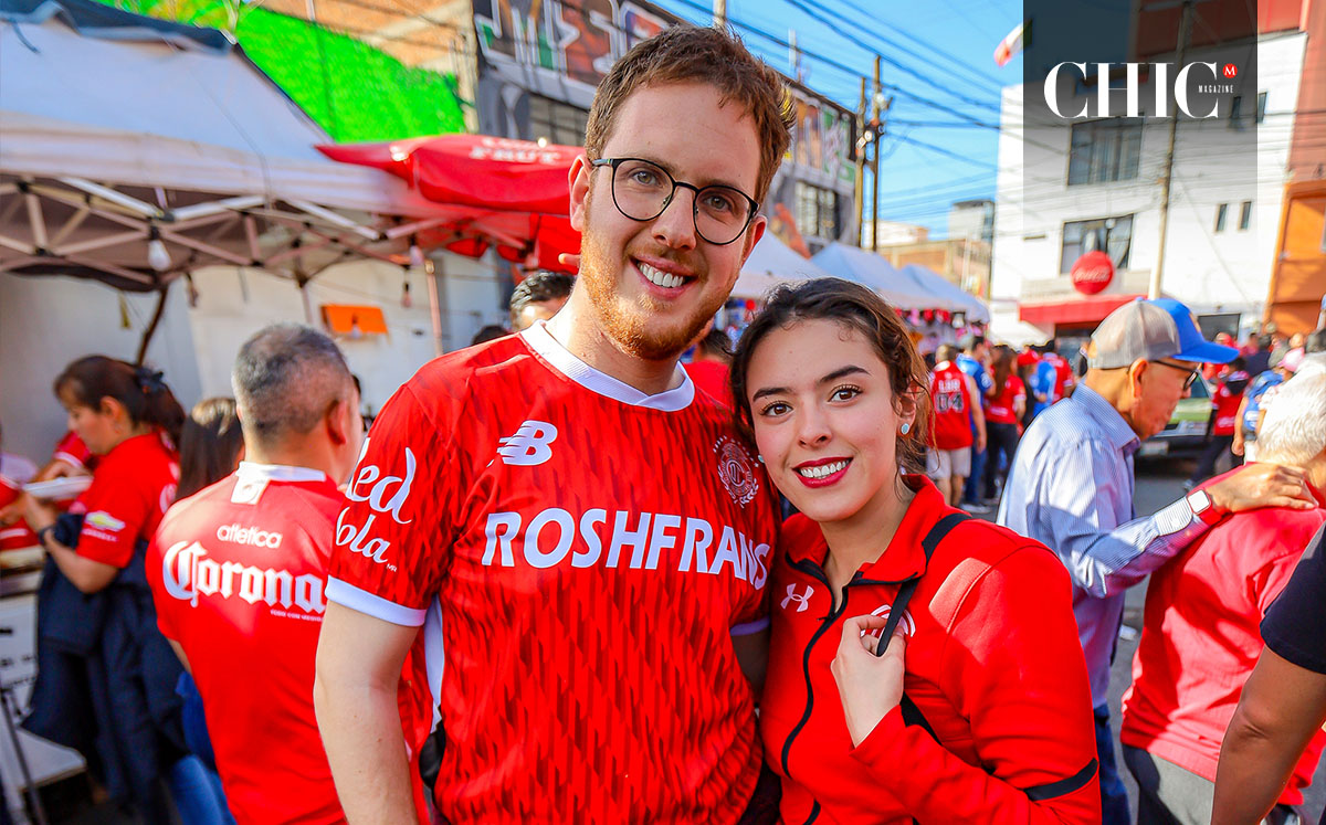 Itai Reshaef y Karen Aguilar (Edgar Segura)