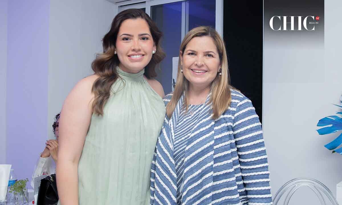 Valeria Vallejo y Gabriela Melo