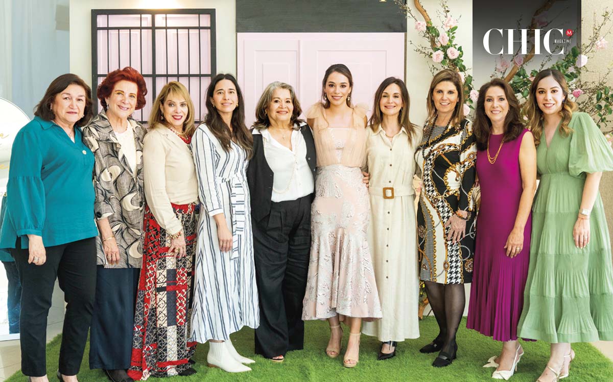 LUCI SEPÚLVEDA, MARINA DE LA GARZA, LETTY ROCHA, CAROLINA AMADOR, ELDA INGRAM, ANA ISABEL DE LA GARZA, ERIKA MANRIQUE, ROSA ZERMEÑO, FLAVIA CASTAÑEDA