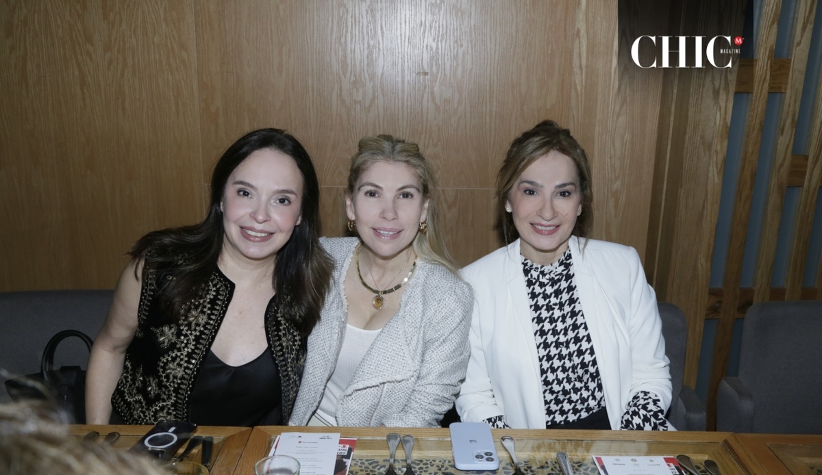 Jimena Gazra, Roberta Barrera de Selem e Ivonne Odriozola de Martínez