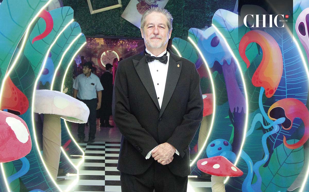 GERMÁN MEZA feliz durante la coronación de la nueva reina del Casino Tampiqueño