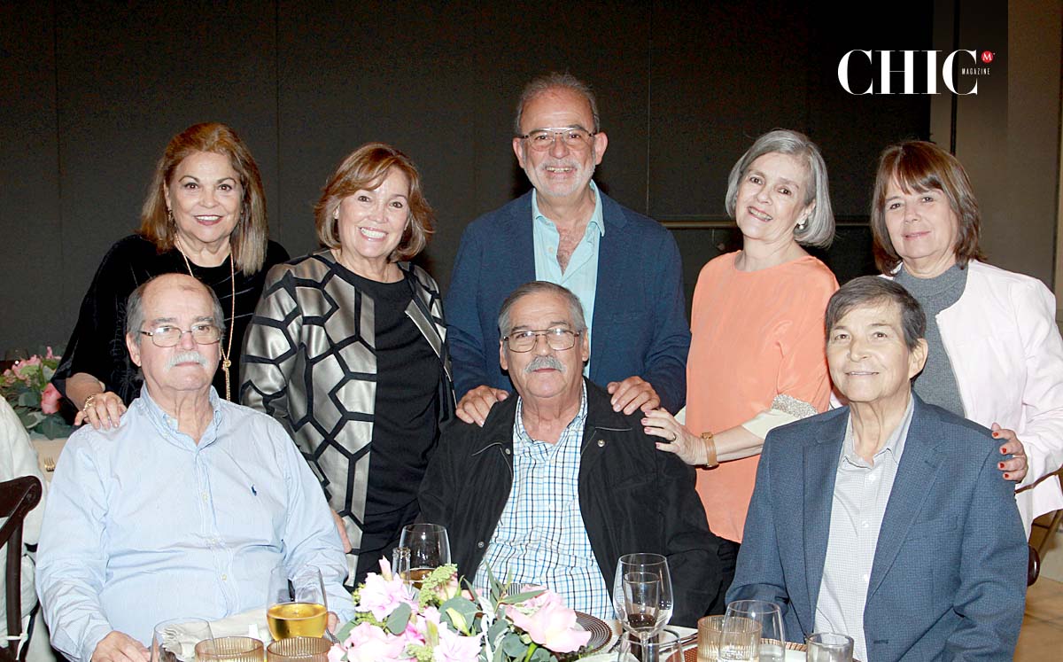 SILVIA ARAGON, BEBA ARAGON, RENE MEZA, ALICINA DE ARAGON, MARITE DE ARAGON, LUIS ARAGON, RODOLFO ARAGON Y ENRIQUE ARAGON