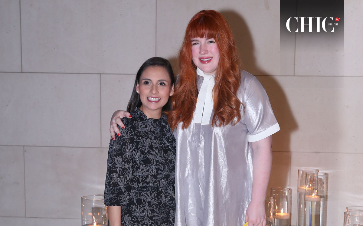 Melissa Segura y Victoria Kühne