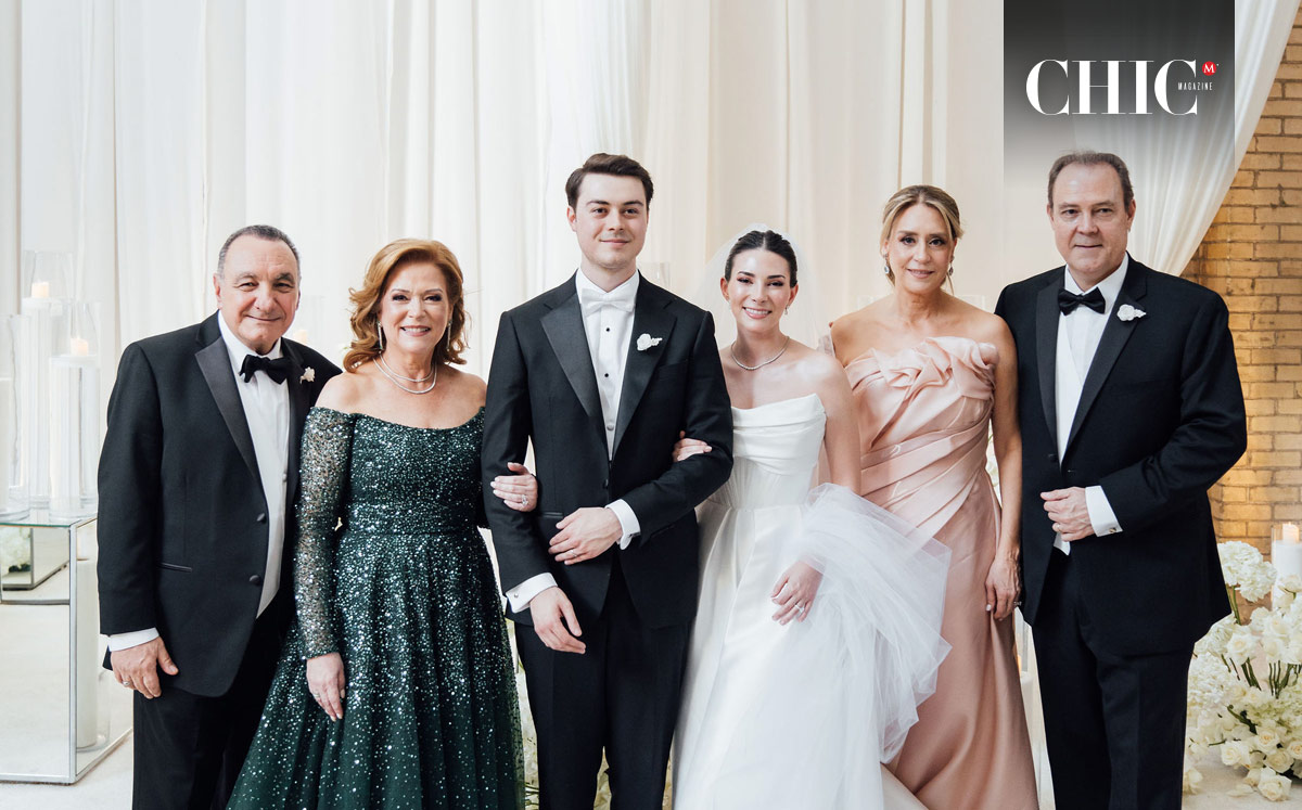 Óscar e Ivana junto a sus papás