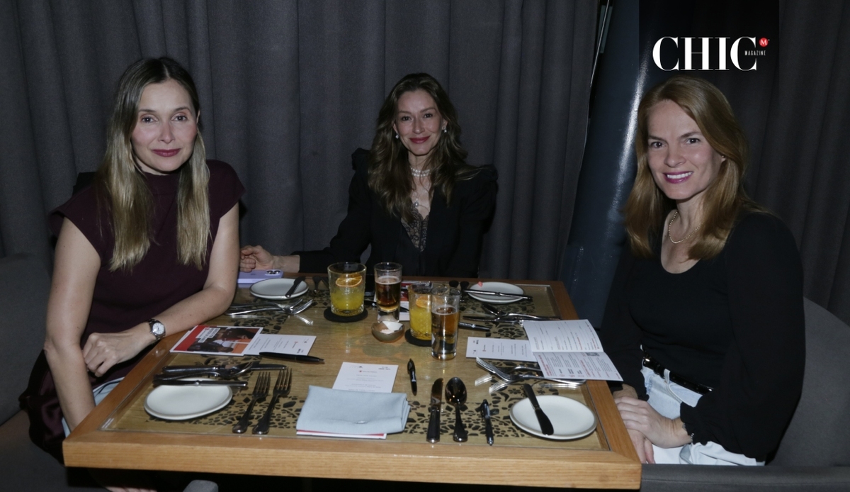 Paloma Pérez, Analí Welsh y Katia Martínez