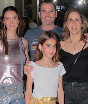 María Páez, Lucía Páez, Pablo Páez, Maca Ramírez de Páez y Paulina Páez
