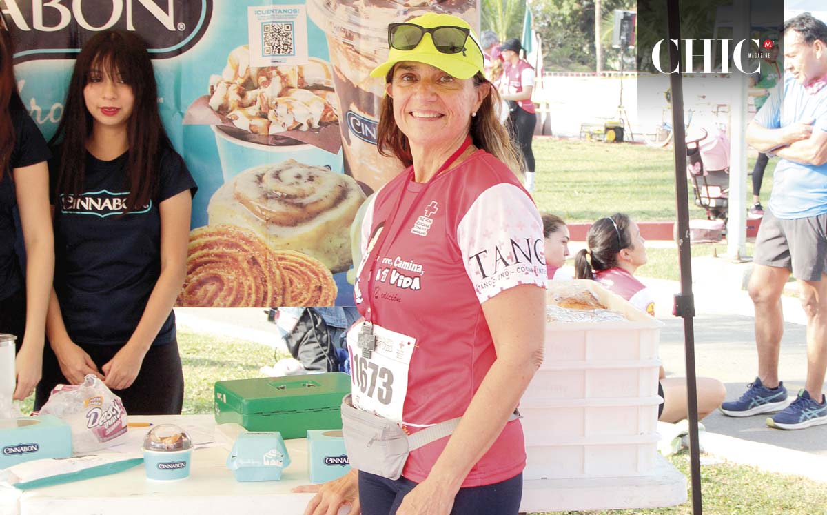 MALU ARANDA disfruta de la carrera en la Laguna del Carpintero