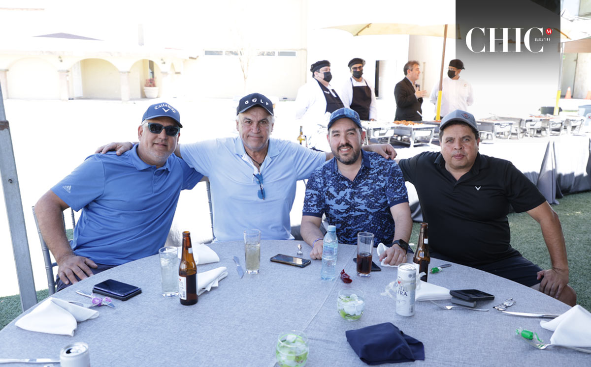 Eduardo, Gerardo, Ricardo y Carlos