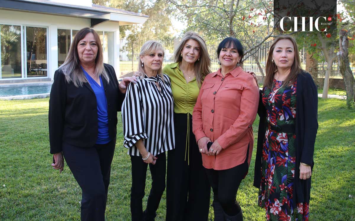 Iliana, Marcela, Karina, Manena y Cony