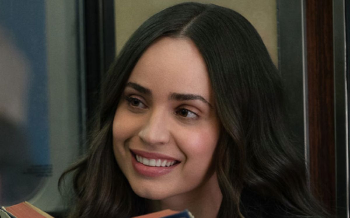 Sofia Carson como Alex Rose (Netflix)