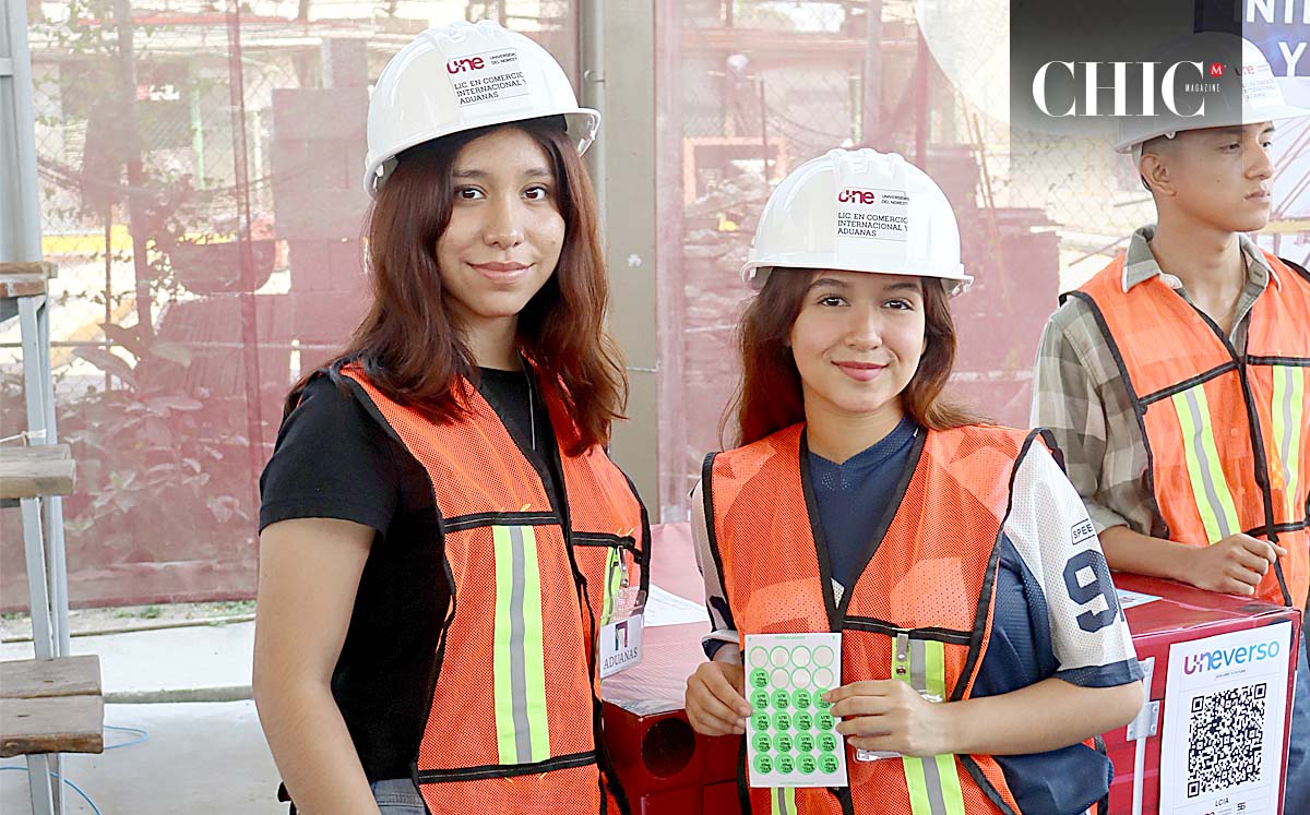 ALEJANDRA ARGUMEDO Y ABRIL PEREYRA ayudaron a que los alumnos de preparatoria tuvieran una mejor visión de su camino universitario