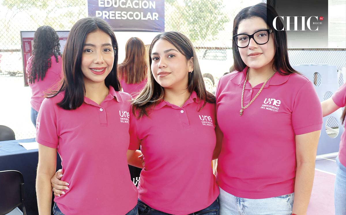 JESSICA MANCILLA, CAMILA JUÁREZ Y FERNANDA CARMONA llegaron puntuales a la cancha techada