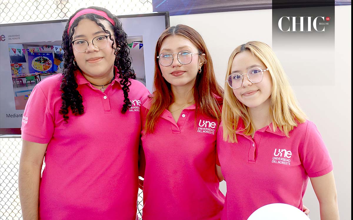 ASHLEY VEGA, KAREN ROBLES Y PAMELA CANALES disfrutaron de los diferentes stands